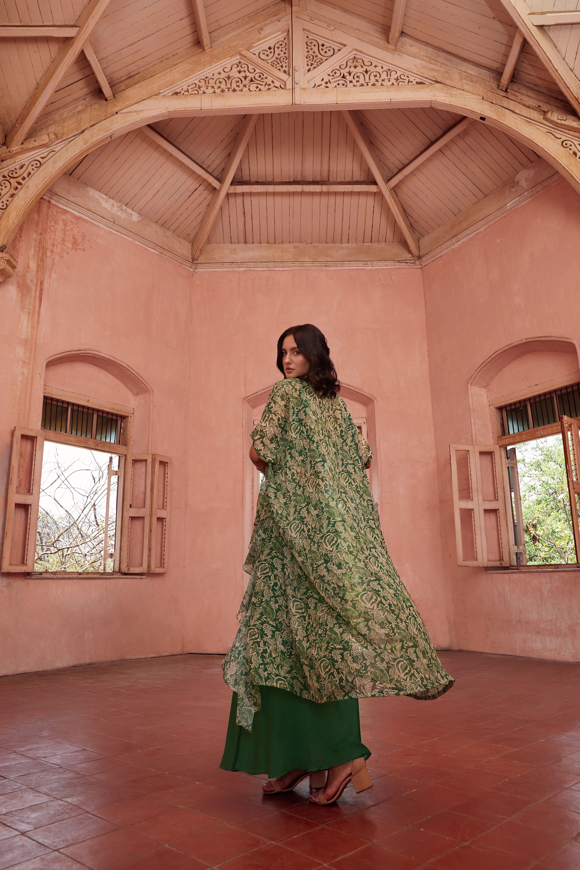 Mehendi Hand-Work Embroidered Georgette Indo-western IWJ0026
