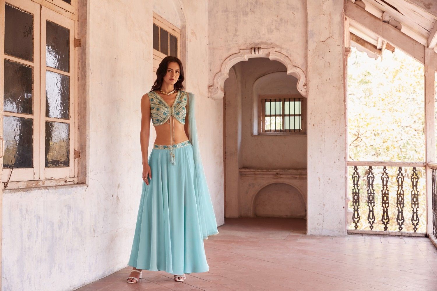 Beautiful Hand Embroidered Stylish Indo-Western IWJ0026