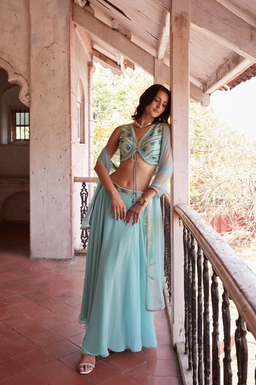 Beautiful Hand Embroidered Stylish Indo-Western IWJ0026
